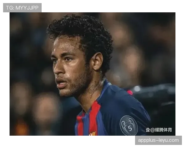 内马尔助巴萨重夺三冠王，惊艳表现点燃球迷期待