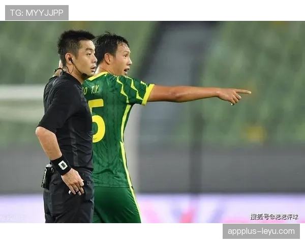 中超联赛西亚球员强势加盟，助力球队状态回暖冲击冠军