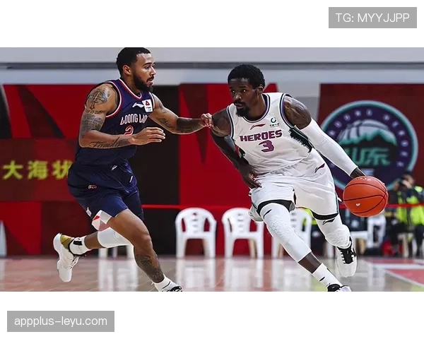 卡勒姆·哈德森-奥多伊状态火热，持续高光表现引球迷热议