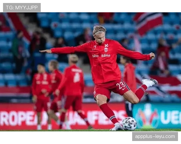 挪威队主帅索尔巴肯展望未来,目标冲击欧洲杯荣耀的策略和挑战分析 挪威队主帅索尔巴肯展望未来,目标冲击欧洲杯荣耀的策略和挑战分析